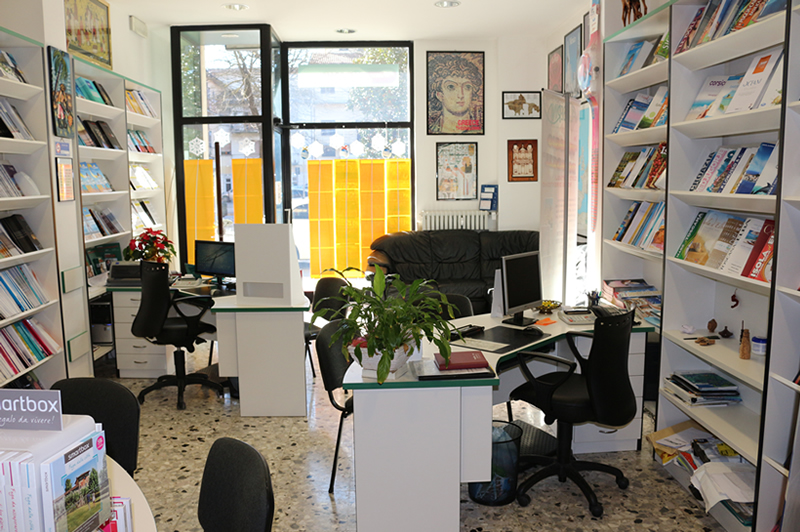 Sala di attesa agenzia